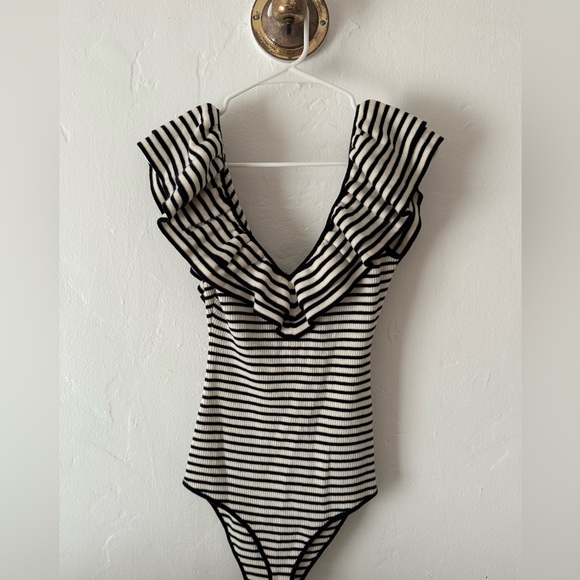 Sezane Isabella Bodysuit Ecru / Marine. - Size M - Picture 1 of 5